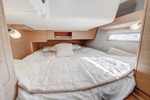 Yacht - 3 bedrooms