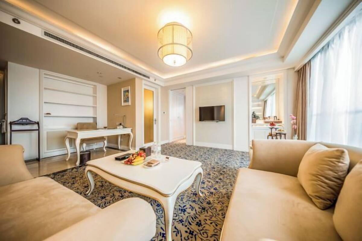 Strykejern/-brett og barnesenger