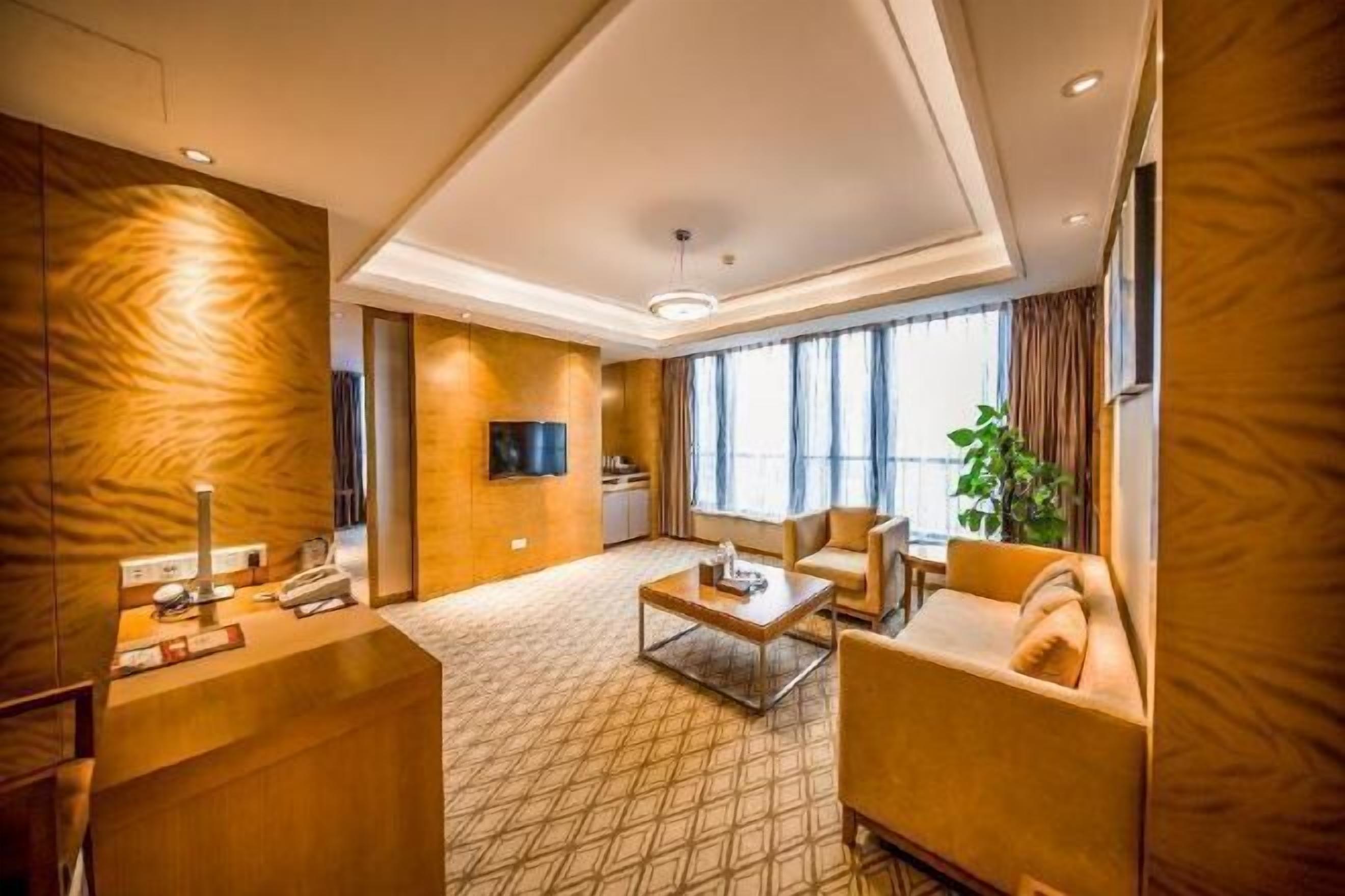 熨斗/熨衣板、搖籃/嬰兒床