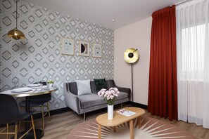 In-room safe, desk, laptop workspace, soundproofing