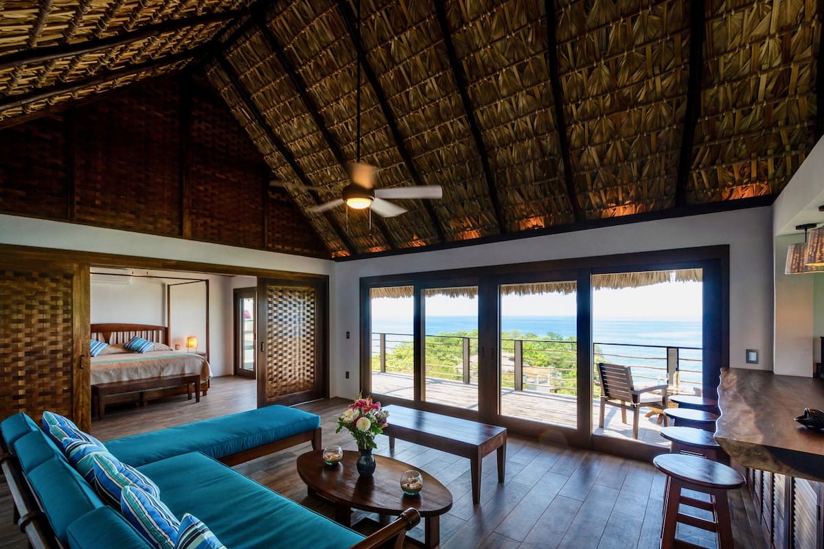 Deluxe Suite, Sea View