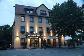 Front of property - Hotel Gasthof Post (Rothenburg ob der Tauber)