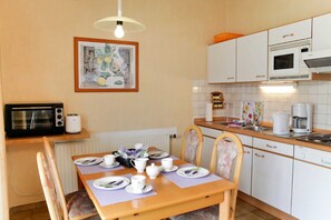 Køleskab, mikrobølgeovn, ovn, opvaskemaskine