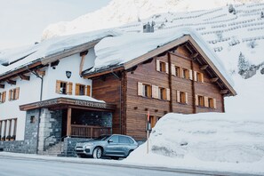 Property entrance - Bentleys House (Lech am Arlberg)