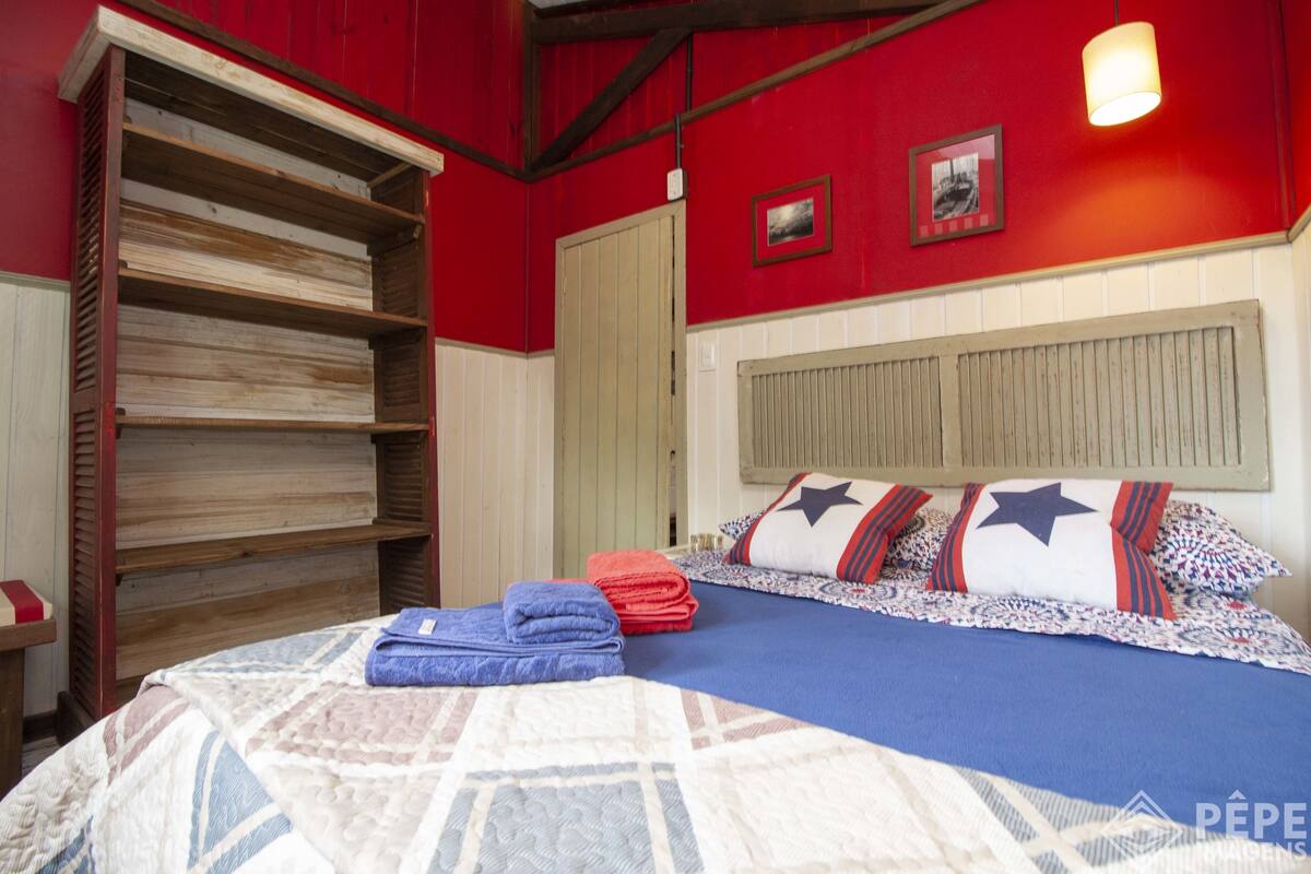 Casa Holanda | Luxe beddengoed, babybedden, gratis wifi, beddengoed