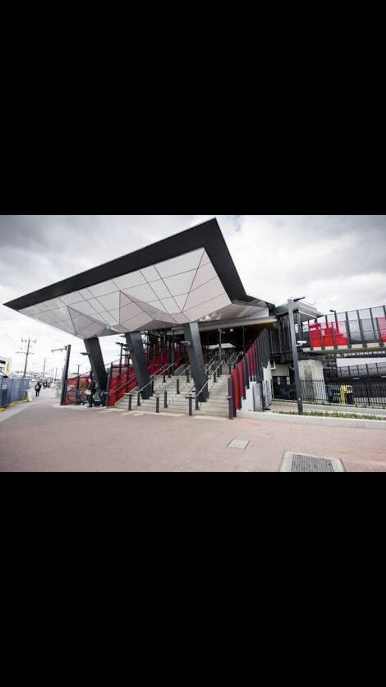 D115 Exquisite Natural Stay — image 2