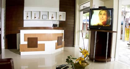 Acomodare Hotel