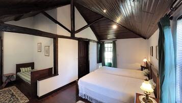 Family Room, Mountain View | In-room safe, blackout drapes, free WiFi, bed sheets