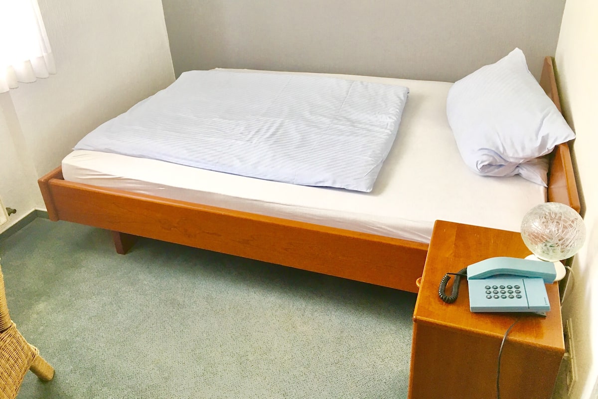 Superior Single Room, Private Bathroom (Einzelzimmer)