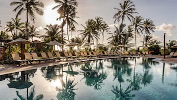 2 outdoor pools, pool umbrellas, pool loungers