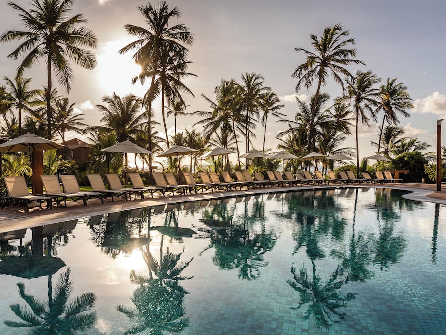 2 outdoor pools, pool umbrellas, pool loungers