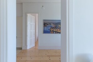 Apartment, Balcony, River View | In-room dining - Viriato by PCALE (Porto)