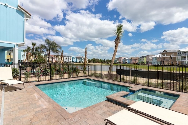 2 piscinas al aire libre