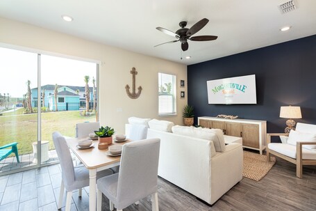 Margaritaville Cottages Orlando by VStays - Image 19