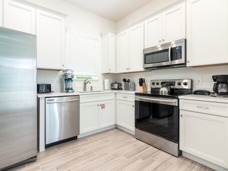 Margaritaville Cottages Orlando by VStays - Image 35