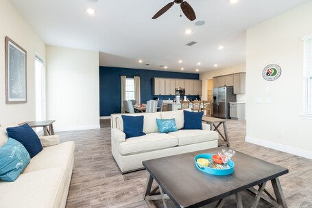 Margaritaville Cottages Orlando by VStays - Image 25
