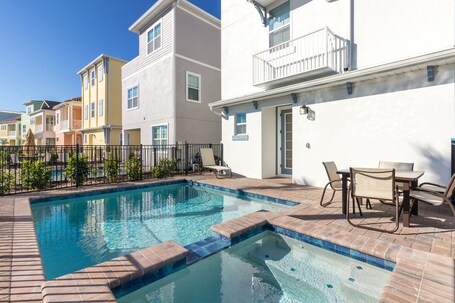 Margaritaville Cottages Orlando by VStays - Image 85