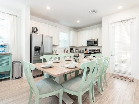 Margaritaville Cottages Orlando by VStays - Image 461