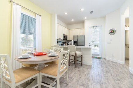 Margaritaville Cottages Orlando by VStays - Image 129