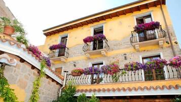 Façade de lâhĂ©bergement