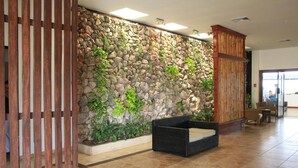 Lobby - Hotel Nitro City Panama Action Sports Resort (Punta Chame)