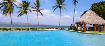 Hotel Nitro City Panama Action Sports Resort