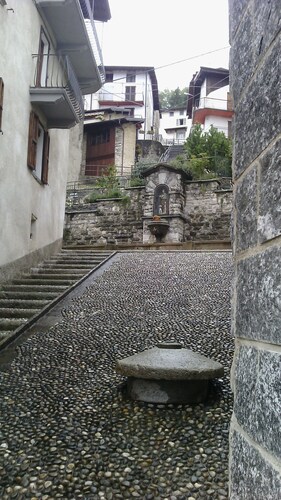 QUIET APARTMENT FOR LOVERS OF THE LAKE AND MOUNTAIN TREKKING