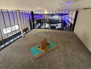 Superior-Loft | 2 Schlafzimmer, Allergikerbettwaren, individuell dekoriert