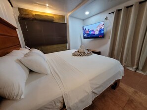 1 bedroom, in-room safe, individually furnished, desk - Arenal Homes La Fortuna (La Fortuna)