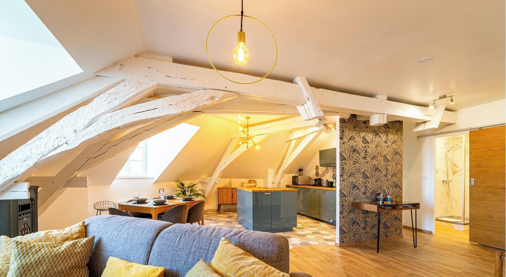 Smart TV, videojuegos, reproductor de DVD y estéreo 