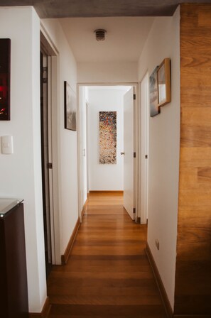 Apartment, 2 Bedrooms | Individually decorated, individually furnished, iron/ironing board