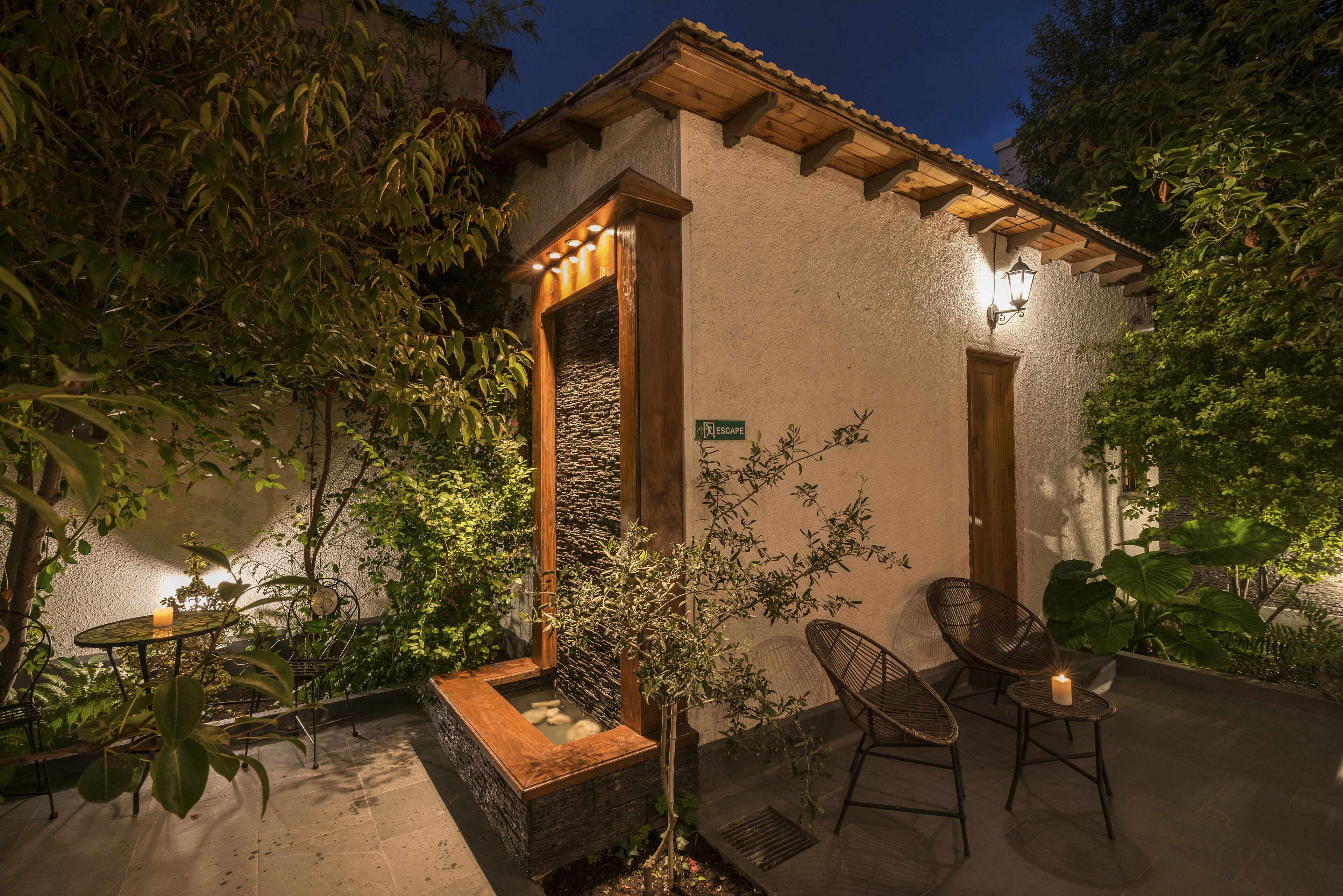 comfort double room, garden view | 1 bedroom, hypo-allergenic bedding, select comfort beds, in-room safe