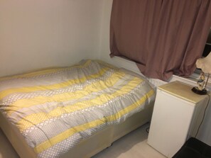 4 bedrooms, iron/ironing board, WiFi - Terraced house available for holiday vacation (London)