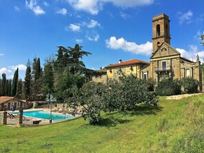 Exterior - Castle  rental in Monte Savino tuscany  italy (Monte San Savino)
