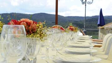 Außenbereich für Bankette