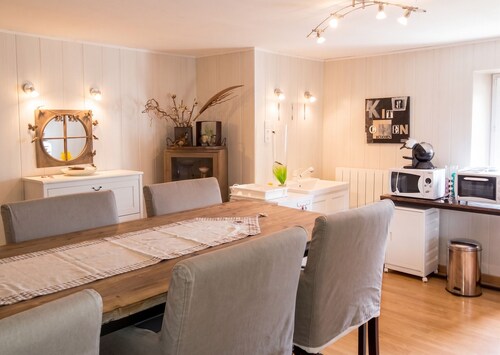 Homerez - Apartment in Chenevrey-et-Morogne
