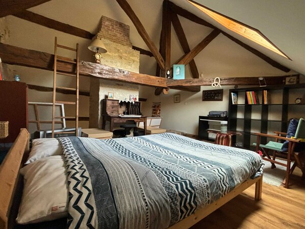 2 habitaciones, escritorio, cuna de viaje y wifi gratis 