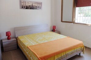 2 chambres, fer et planche à repasser, Wi-Fi