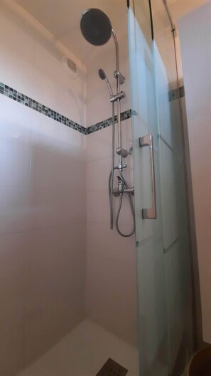 Dusche