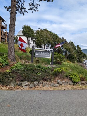 Fachada de la propiedad