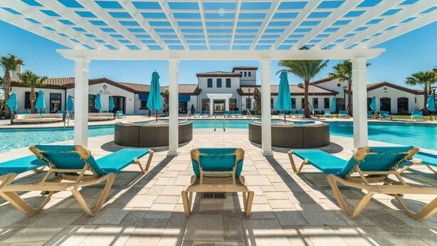 Apartment, Multiple Beds (Private Florida Oasis) | Sundeck - Private Florida Oasis (Kissimmee)
