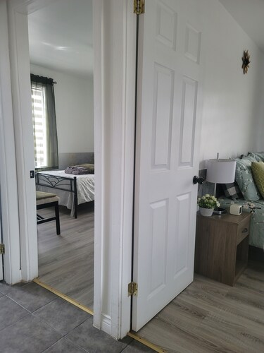 Central place, next to highway, smart tv+netflix+prime+wifi