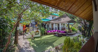 Blue Lagoon Dive Resort