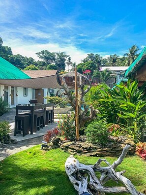 Terrace/patio - Blue Lagoon Dive Resort (Puerto Galera)