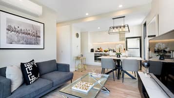 2 Bedroom Deluxe Apartment | Living area