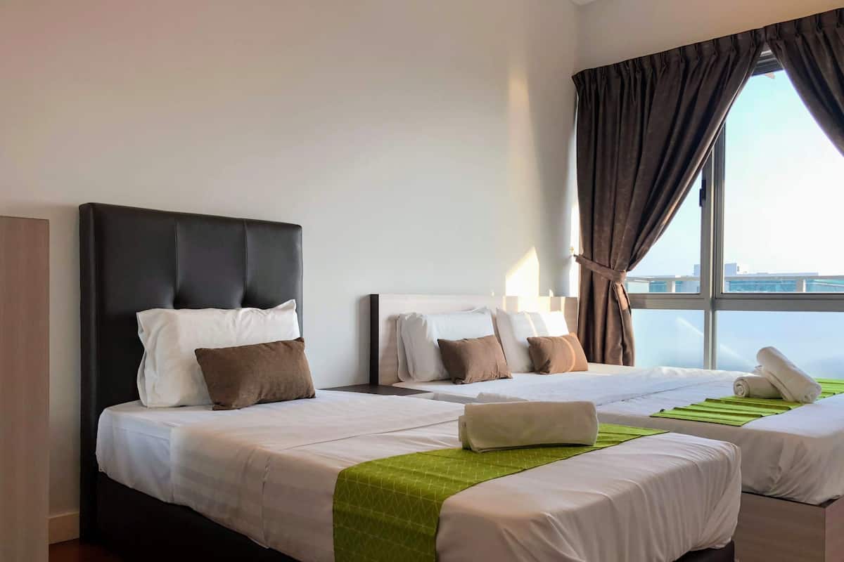 Three Bedroom Sea View #1 | Desk, blackout drapes, iron/ironing board, free WiFi