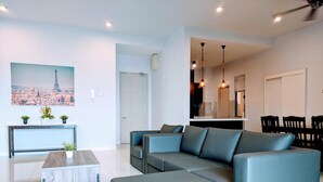 Ảnh chưa phân loại, 2 trong số 157 ảnh, nút