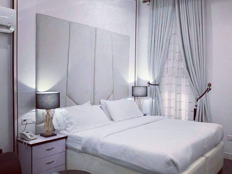 Quarto executivo, 1 cama King | Roupas de cama de algodão egípcio, roupas de cama premium