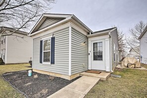 Exterior - Patio Dining, 7 Mi to Purdue: Family Escape! (Lafayette)