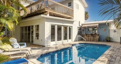 Large Beach Home 5 maisons de la plage. PISCINE CHAUFFE INCLUS!